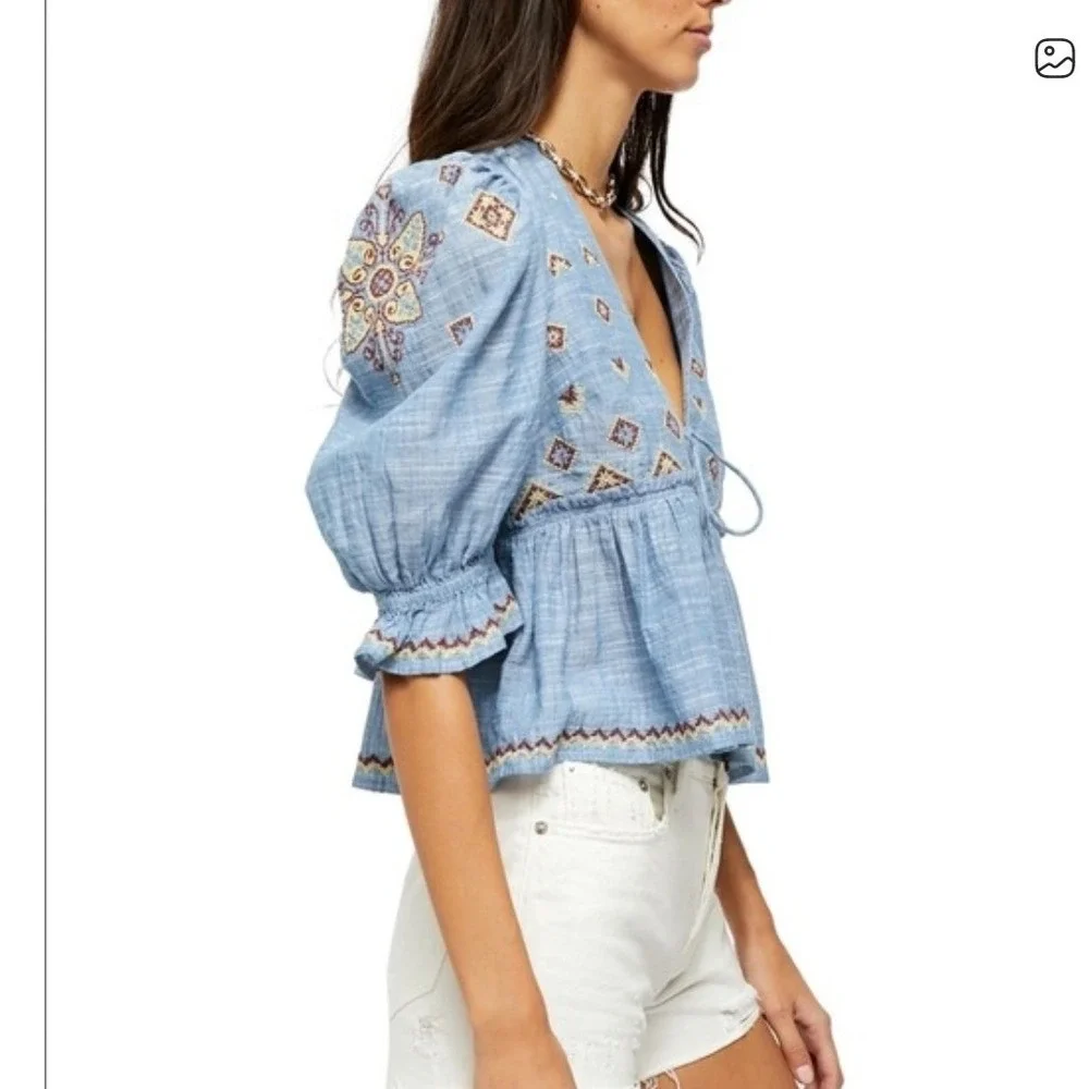 Free People Tallulah Embroidered Chambray Peplum Top Blue XS‎ Bohemian Tassel